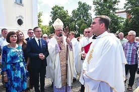 Rocznicowym uroczystościom przewodniczył biskup koszalińsko-kołobrzeski.