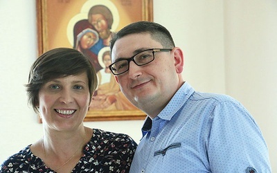 ◄	Renata i Józef Nowakowie przyjmują nową posługę z ufnością, że Pan Bóg, który nie ma względu na osoby i może wszystko, poprowadzi ich na tej drodze.