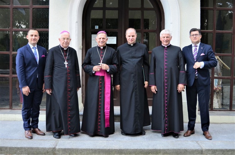 Relikwie św. Jana Pawła II w Pszczewie