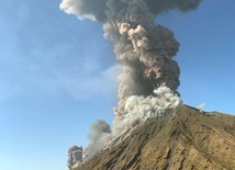 Erupcja wulkanu we Włoszech, nie żyje turysta