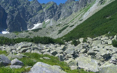 Tatry: Dramatyczny wyścig z czasem, ratownicy powstrzymali niedoszłego samobójcę