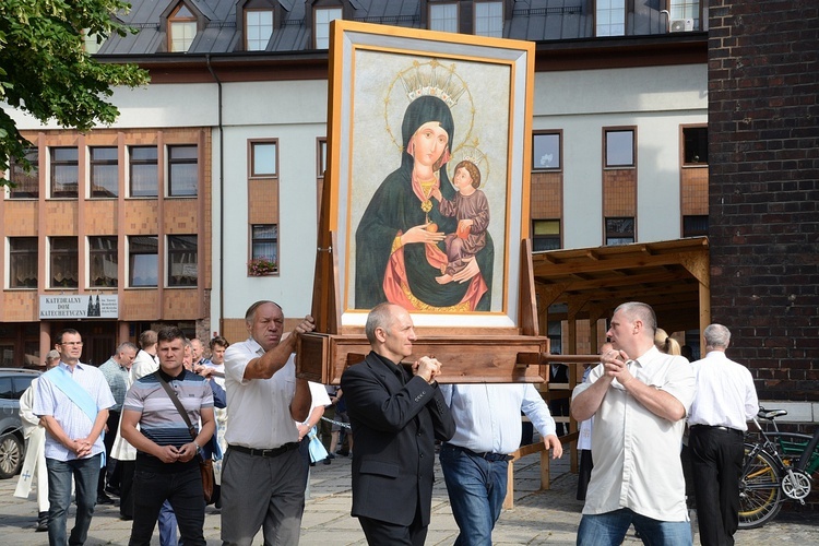 Męski Różaniec w Opolu