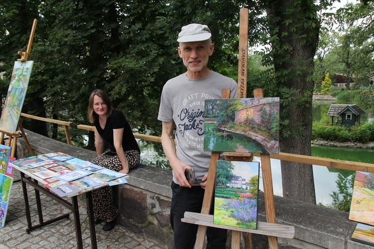 Plener malarski "Oborniki Śląskie 2019". Wernisaż w Bagnie