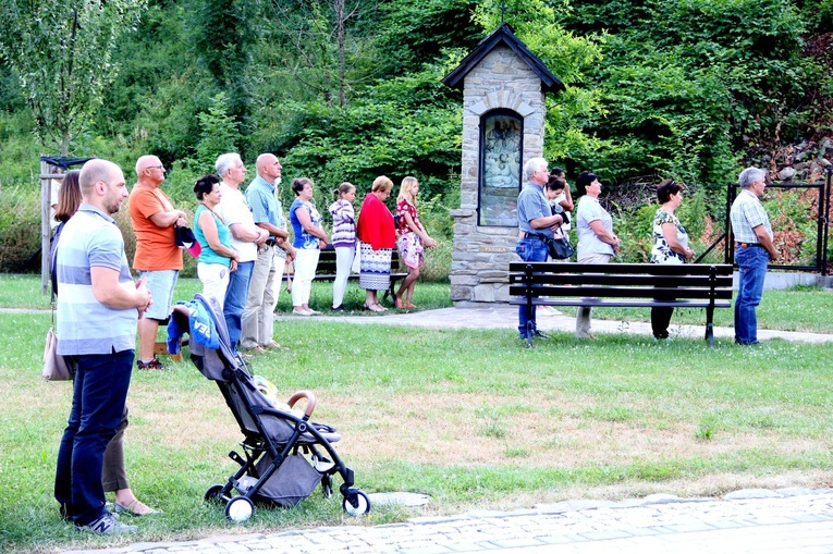 Piwniczańskie nabożeństwo drogi