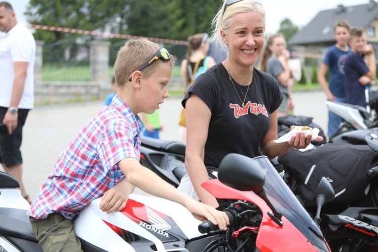 3. Parafialny Piknik Rodzinny przy kościele Bożego Miłosierdzia w Cieszynie-Kalembicach - 2019