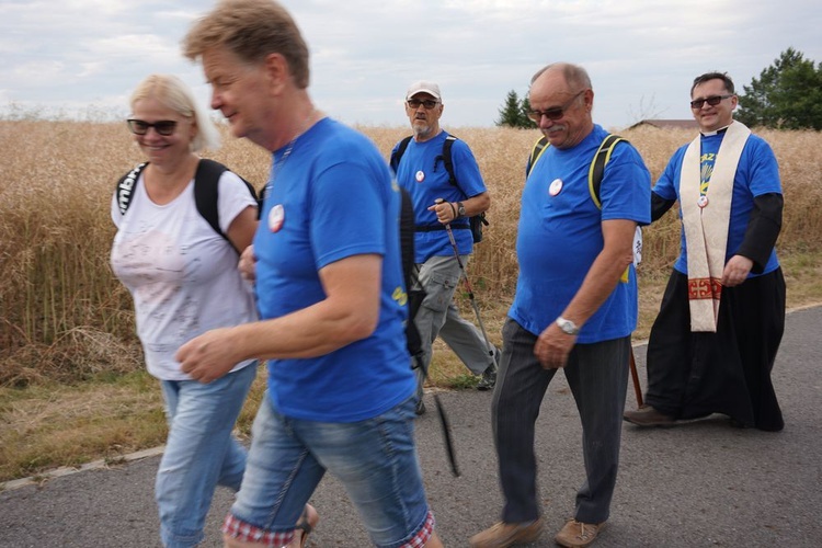 Pielgrzymka z Łagiewnik do Stoszowa