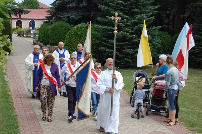 Pielgrzymowali do Kałkowa