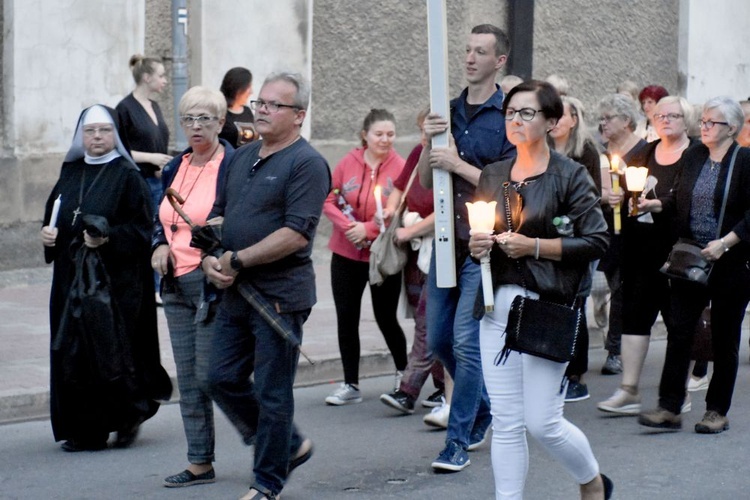 Odpust w sanktuarium Strażniczki Wiary Świętej w Bardzie Śląskim