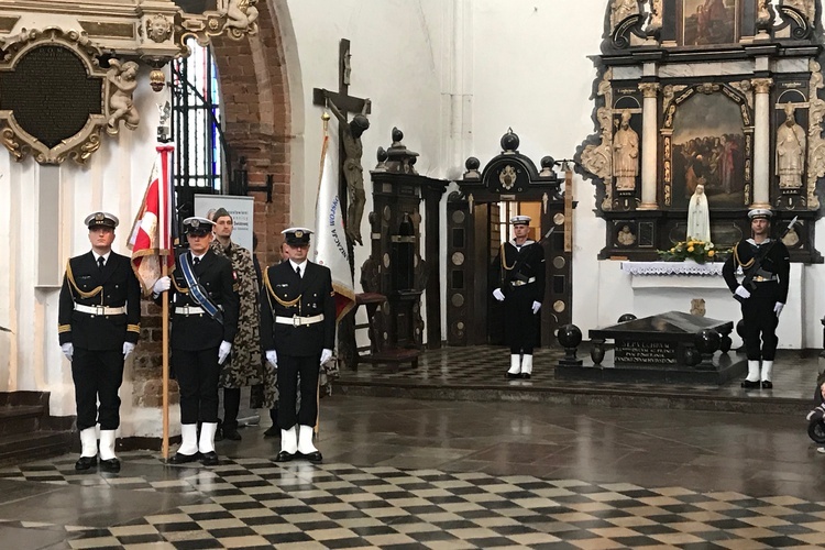 Msza św. w intencji poległych żołnierzy "Gryfa Pomorskiego"