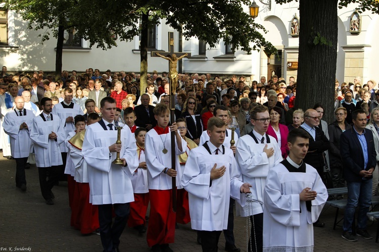 Wielki Odpust Tuchowski - dzień 9.