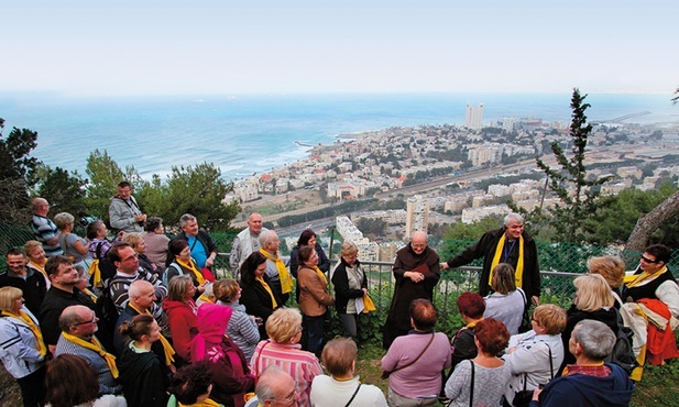 Góra Karmel. To tu prorok Eliasz ściągnął z nieba ogień, zawstydzając proroków Baala.