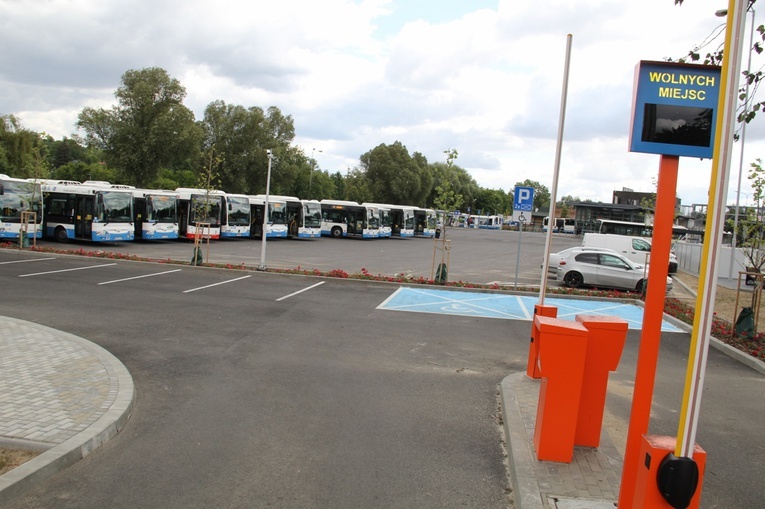 Rybnik. Prezentacja rowerowych centrów przesiadkowych