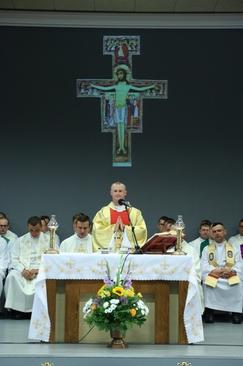 Msza święta w przeddzień promocji oficerskiej na Akademii Wojsk Lądowych