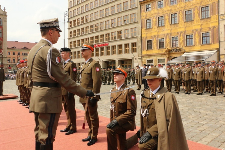 Promocja oficerska Akademii Wojsk Lądowych 2019