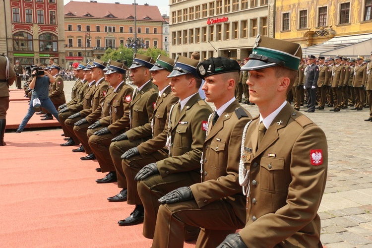 Promocja oficerska Akademii Wojsk Lądowych 2019