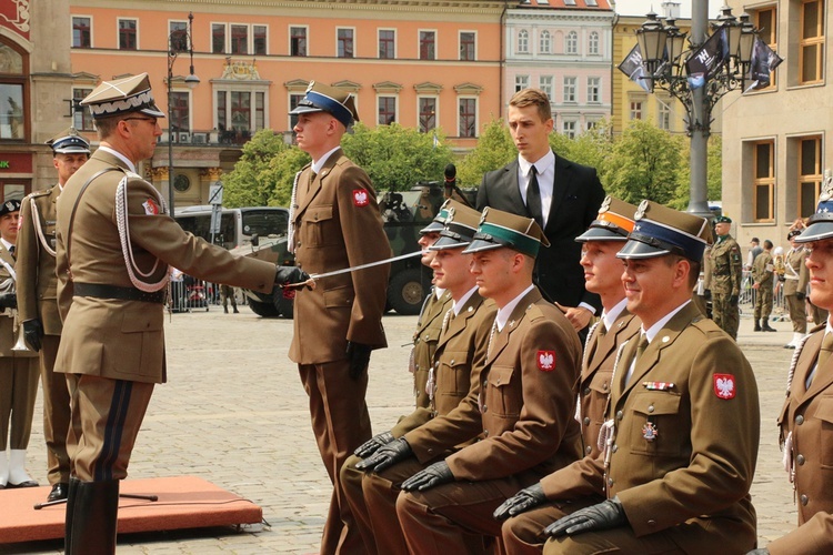 Promocja oficerska Akademii Wojsk Lądowych 2019