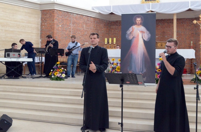 Charytatywny koncert w Radomiu u MB Częstochowskiej