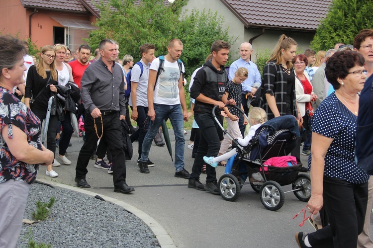 Tęgoborze. Poświęcenie kaplicy pw. Bożego Miłosierdzia