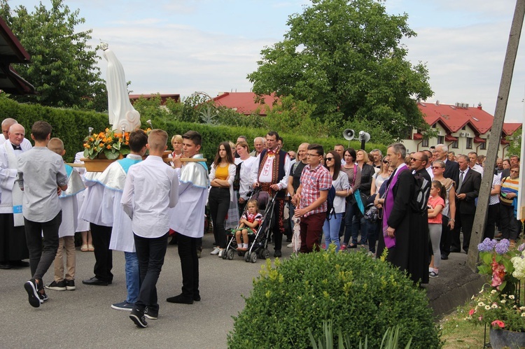 Tęgoborze. Poświęcenie kaplicy pw. Bożego Miłosierdzia