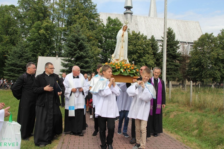 Tęgoborze. Poświęcenie kaplicy pw. Bożego Miłosierdzia