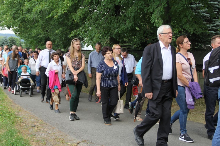 Tęgoborze. Poświęcenie kaplicy pw. Bożego Miłosierdzia