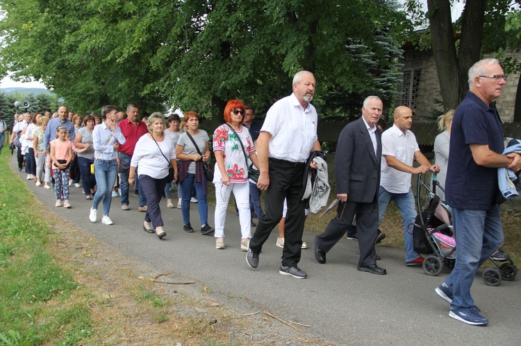 Tęgoborze. Poświęcenie kaplicy pw. Bożego Miłosierdzia