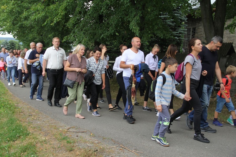 Tęgoborze. Poświęcenie kaplicy pw. Bożego Miłosierdzia