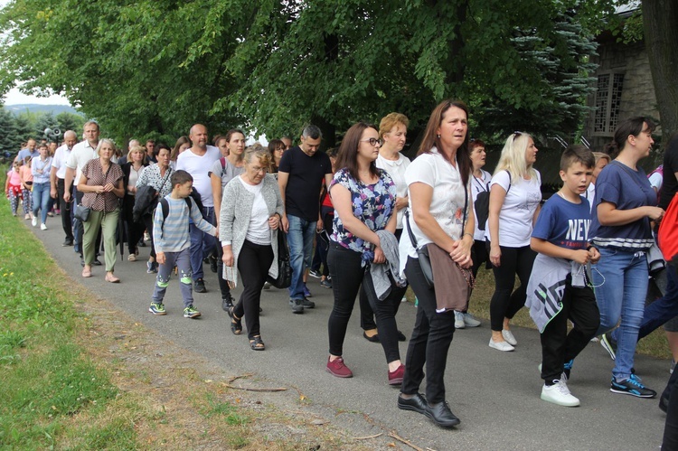 Tęgoborze. Poświęcenie kaplicy pw. Bożego Miłosierdzia