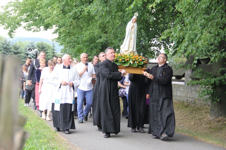 Tęgoborze. Poświęcenie kaplicy pw. Bożego Miłosierdzia