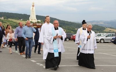 Trzetrzewina. A to prałat zrobił niespodziankę!