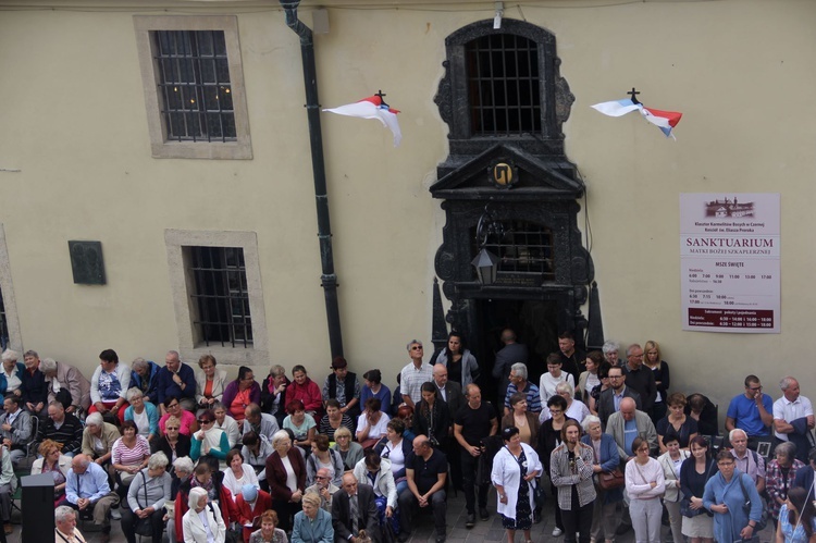 Uroczystość Matki Bożej Szkaplerznej w klasztorze karmelitańskim w Czernej