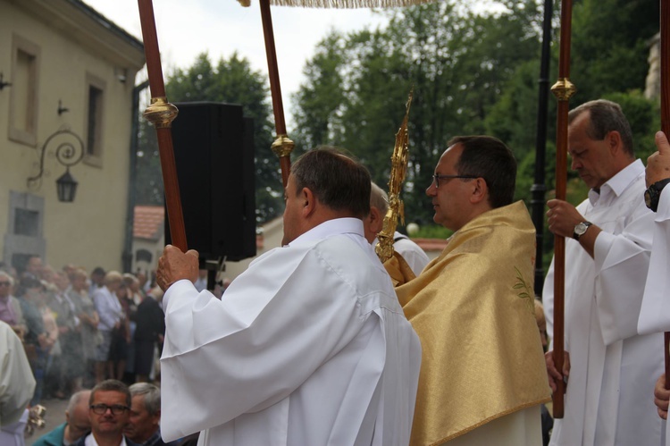 Uroczystość Matki Bożej Szkaplerznej w klasztorze karmelitańskim w Czernej