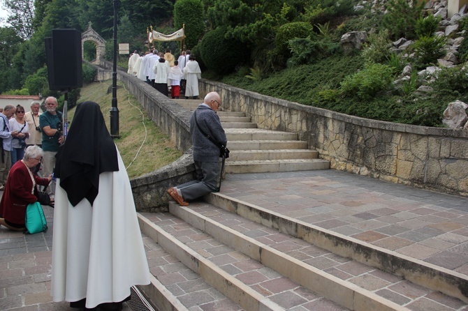 Uroczystość Matki Bożej Szkaplerznej w klasztorze karmelitańskim w Czernej