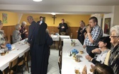 Bp Roman Pindel z chorymi w Polance Górnej - 2019