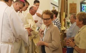 Bp Roman Pindel z chorymi w Polance Górnej - 2019