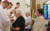 Bp Roman Pindel z chorymi w Polance Górnej - 2019