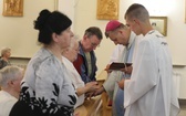 Bp Roman Pindel z chorymi w Polance Górnej - 2019