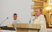 Bp Roman Pindel z chorymi w Polance Górnej - 2019