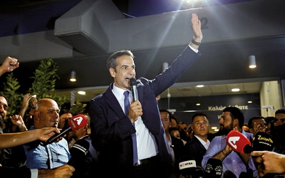 Nowa Demokracja  z Kyriakosem Micotakisem na czele wygrała wybory  i może samodzielnie rządzić w Grecji.