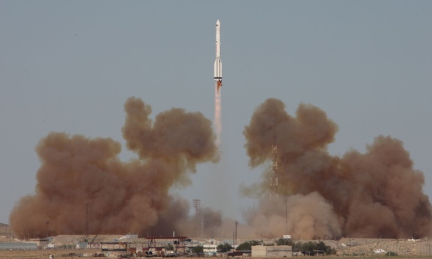 Start rakiety Proton-M