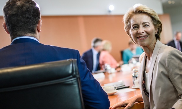 Von der Leyen: Trzeba słuchać argumentów, także Polski
