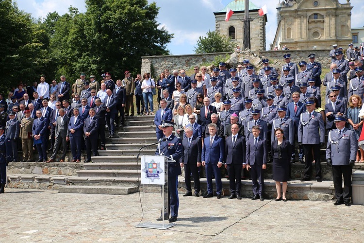 Wojeówdzkie Święto Policji na Świętym Krzyżu