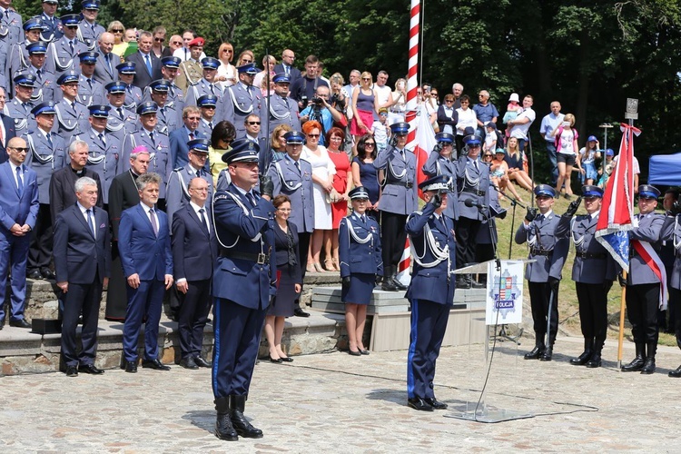 Wojeówdzkie Święto Policji na Świętym Krzyżu