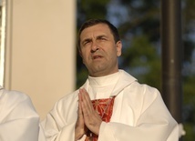 Bp Piotr Sawczuk