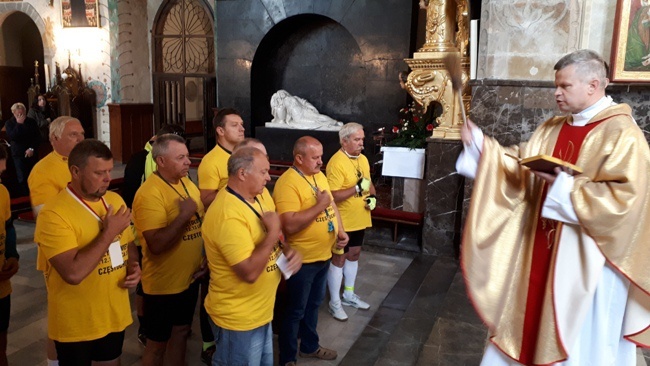 Z Szydłowca do Częstochowy