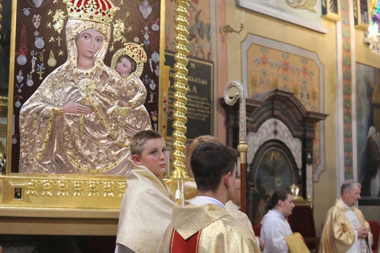 Pielgrzymka kierowców i poświęcenie samochodów w Rychwałdzie - 2019