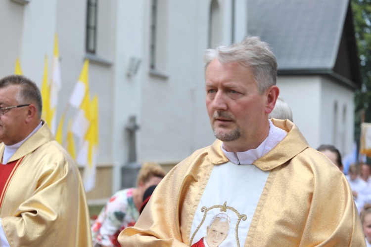 Pielgrzymka kierowców i poświęcenie samochodów w Rychwałdzie - 2019