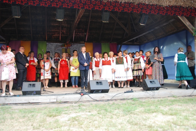 Łowickie żniwa 2019 w Maurzycach
