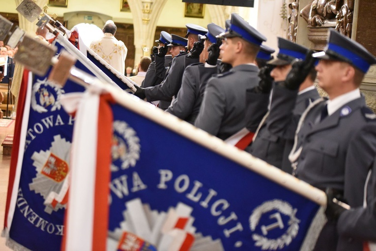 100 lat Policji
