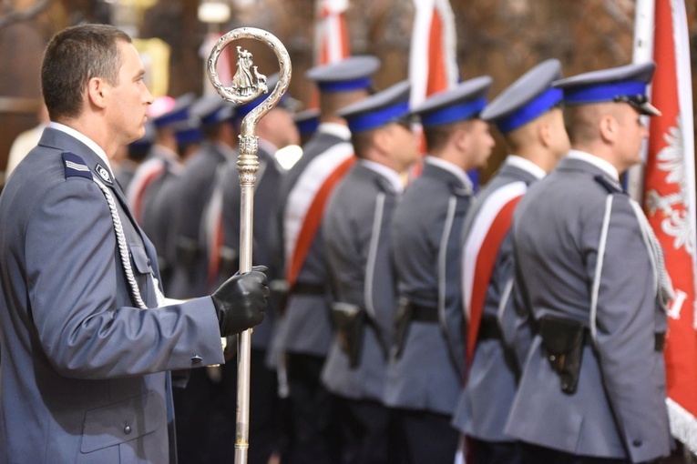 100 lat Policji